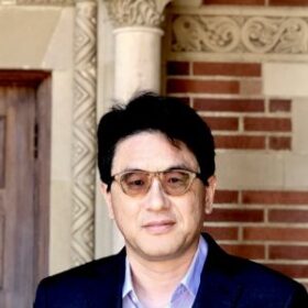 A photo of Li Min